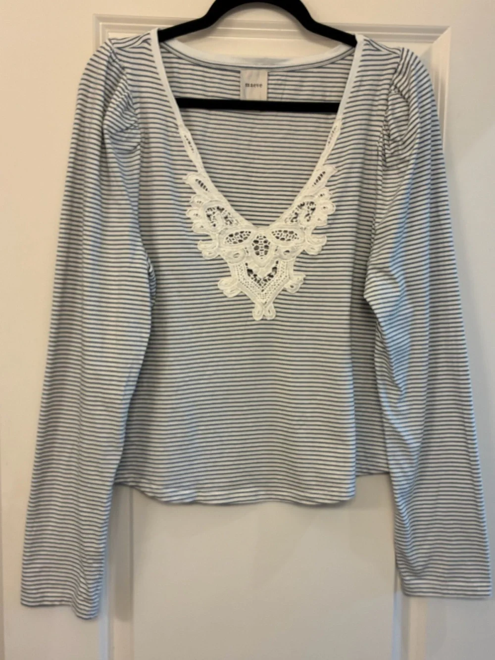 ANTHROPOLOGIE MAEVE Lace Detail Puff-Shoulder Long-Sleeve Knit Top Blue Stripe